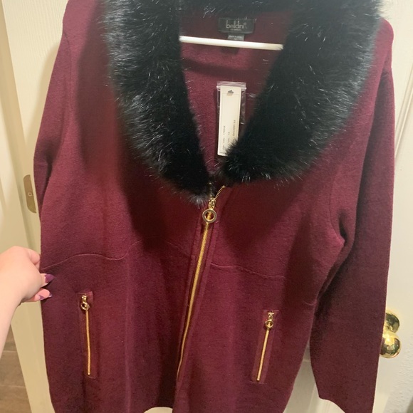 Bellini thick cardigan with removable collar. - Picture 1 of 2